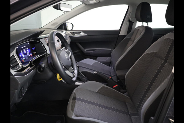 Volkswagen Polo 1.0 TSI Life Business 95PK DSG | Clima| PDC | Stoelverwarming |