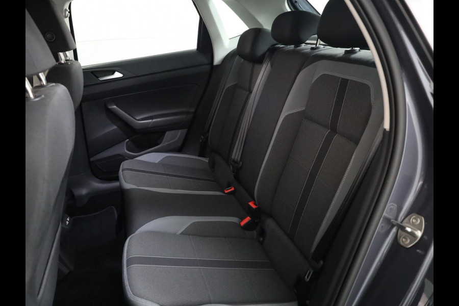 Volkswagen Polo 1.0 TSI Life Business 95PK DSG | Clima| PDC | Stoelverwarming |