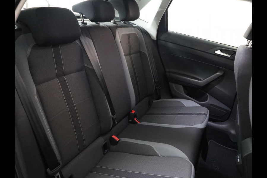 Volkswagen Polo 1.0 TSI Life Business 95PK DSG | Clima| PDC | Stoelverwarming |