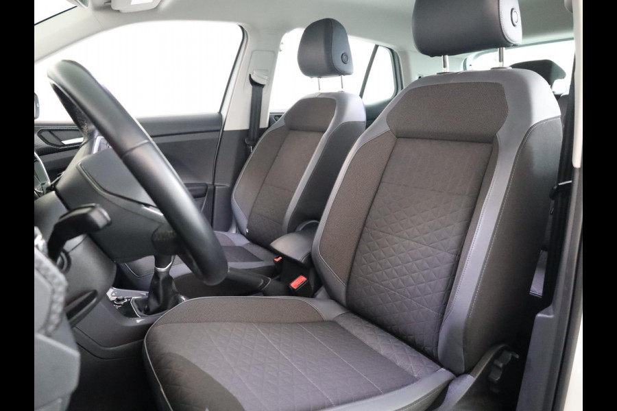 Volkswagen T-Cross 1.0 TSI Life 110pk 6bak | LM-velgen| Navi