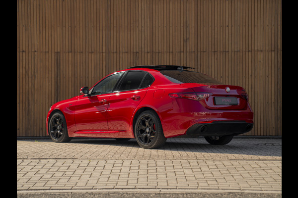 Alfa Romeo Giulia 2.2 Sprint | Panoramadak | Veloce stoelen | Carplay | Adapt. cruise
