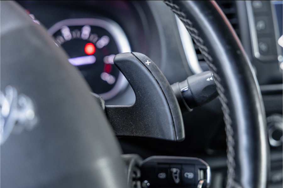 Peugeot Expert 2.0 BlueHDI Premium | Blind spot | Navigatie | CarPlay | Camera | Head-Up | Trekhaak | Airco | DAB | Nieuwe APK | Orig. NL auto