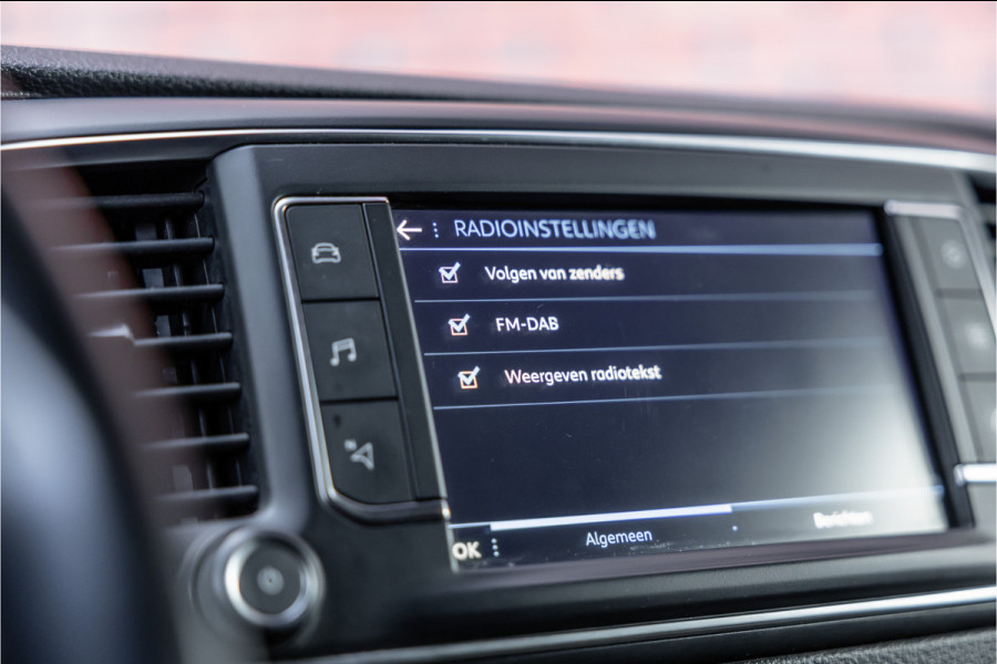 Peugeot Expert 2.0 BlueHDI Premium | Blind spot | Navigatie | CarPlay | Camera | Head-Up | Trekhaak | Airco | DAB | Nieuwe APK | Orig. NL auto