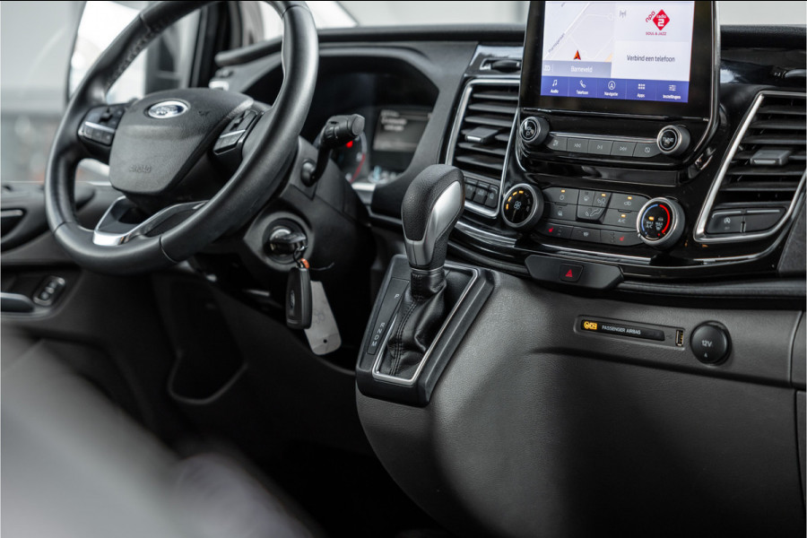 Ford Transit Custom 320 2.0 TDCI 170 PK L2H1 Limited DC | CarPlay | Camera | Navigatie | Lederen bekleding | Elek stoelen | Stoelverwarming | Blind spot | DAB | Nieuwe APK