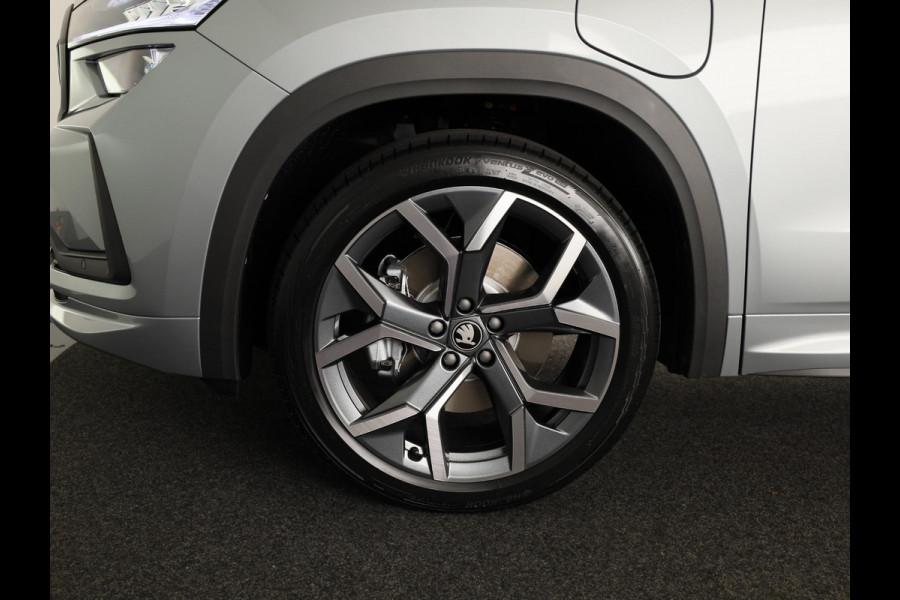 Škoda Kodiaq Sportline Business PHEV 1.5 TSI 204pk DSG | Panoramadak | Wegklapbare trekhaak | 20 inch lichtmetalen velgen| Winter pakket | Verwarmbare vooruit