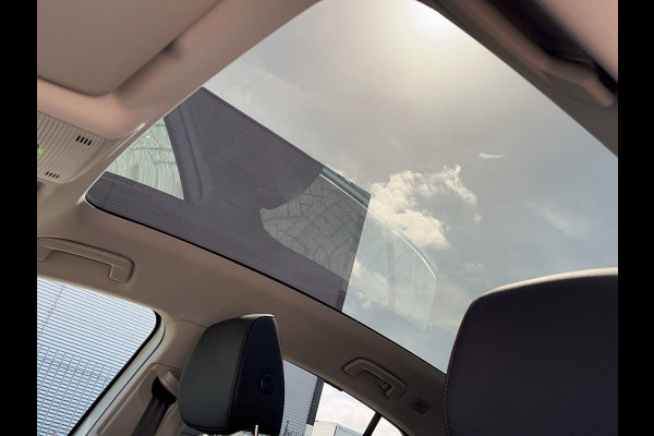 Škoda ENYAQ Coupé iV 80 Business Edition Plus 204pk | Business Upgrade pakket | Panoramadak | Leder-pakket |  Apple Carplay/Android Auto | Cruise control adaptief | Dodehoek detectie |  Matrix LED koplampen | Navigatiesysteem full map | Voorstoelen verwarmd