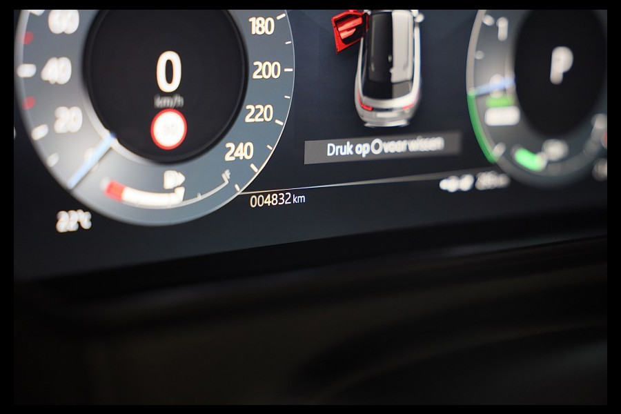 Land Rover Range Rover Velar 2.0 P400e R-Dynamic HSE / Acc / Lane Assist / Dode Hoek / 360 Camera / Memory / Meridian / Leder