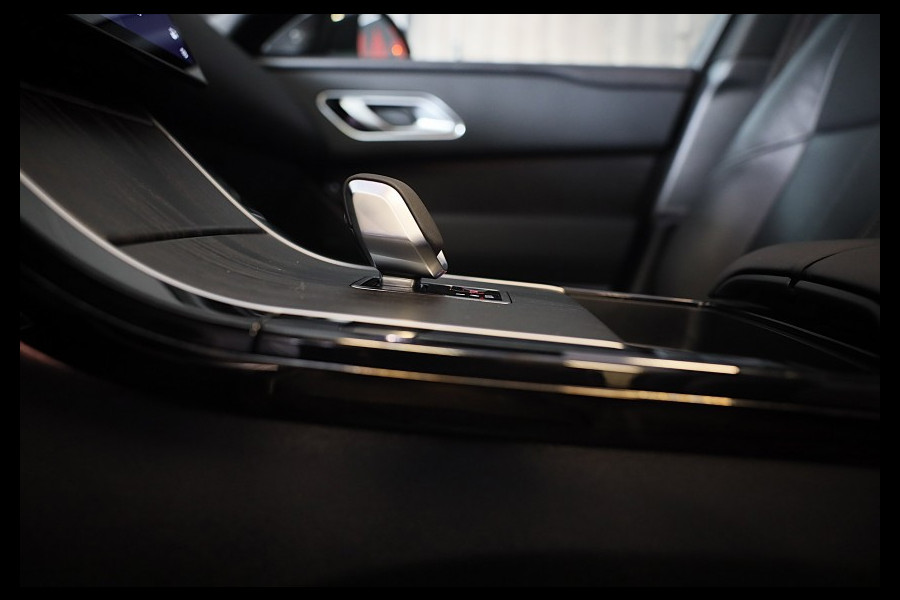 Land Rover Range Rover Velar 2.0 P400e R-Dynamic HSE / Acc / Lane Assist / Dode Hoek / 360 Camera / Memory / Meridian / Leder