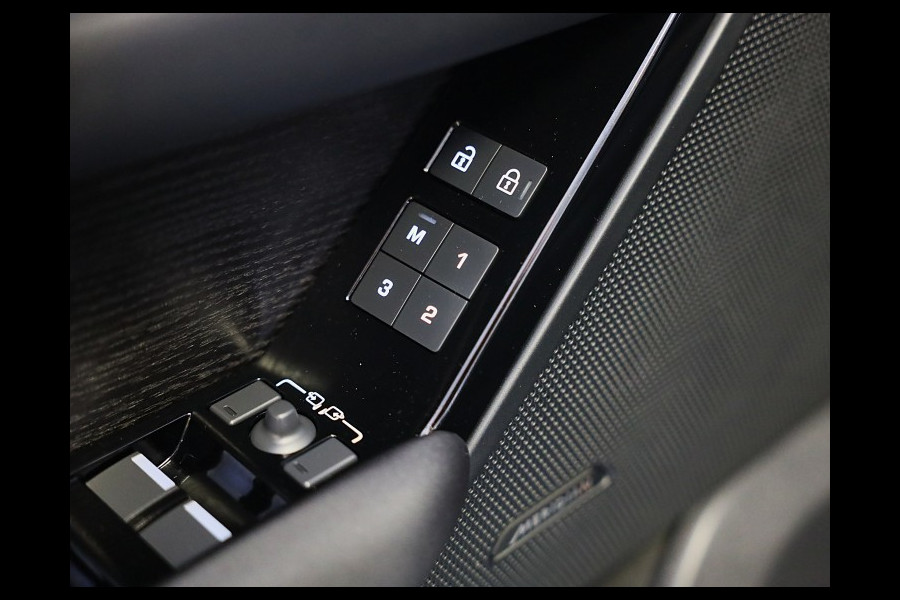 Land Rover Range Rover Velar 2.0 P400e R-Dynamic HSE / Acc / Lane Assist / Dode Hoek / 360 Camera / Memory / Meridian / Leder