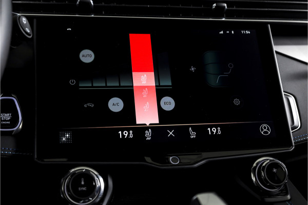 Lynk & Co 01 1.5 PHEV 261PK MY23 | Blackpakket | Donkere hemel | 360 Camera | 7.4 kWh boordlader | S/K-panodak | Adapt. Cruise | Memory | Elek. klep | LM 20" | 5475