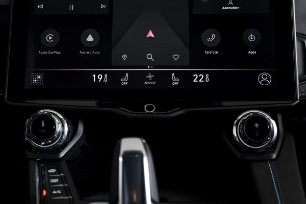 Lynk & Co 01 1.5 PHEV 261PK MY23 | Blackpakket | Donkere hemel | 360 Camera | 7.4 kWh boordlader | S/K-panodak | Adapt. Cruise | Memory | Elek. klep | LM 20" | 5475