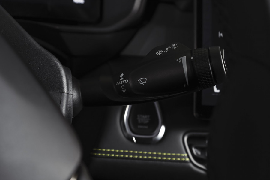 Lynk & Co 01 1.5 PHEV Core | Dig. Cockpit | Adapt. Cruise | Stoelverw. | PDC | Camera | NAV + App. Connect | ECC | DAB | LM 19" | 4855