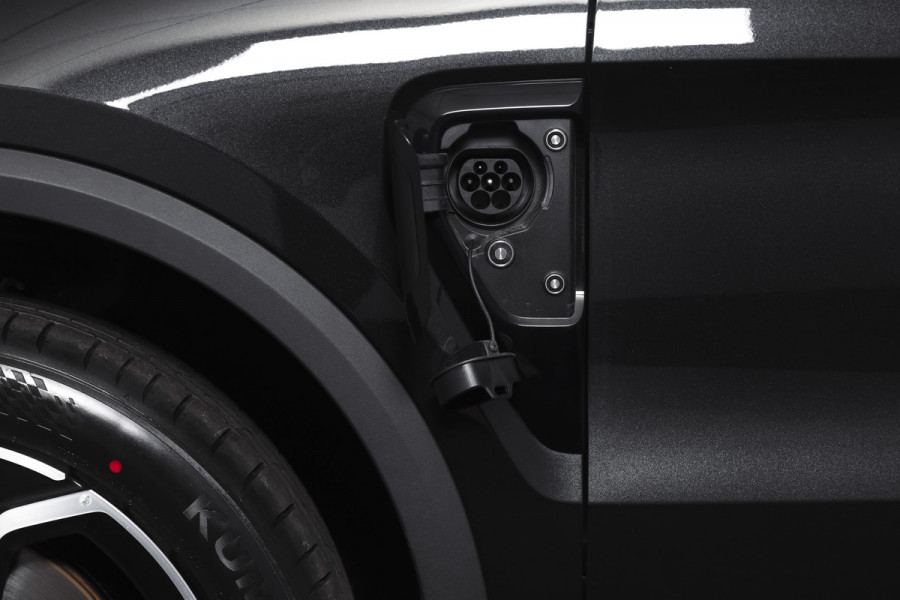 Lynk & Co 01 1.5 PHEV Core | Dig. Cockpit | Adapt. Cruise | Stoelverw. | PDC | Camera | NAV + App. Connect | ECC | DAB | LM 19" | 4855
