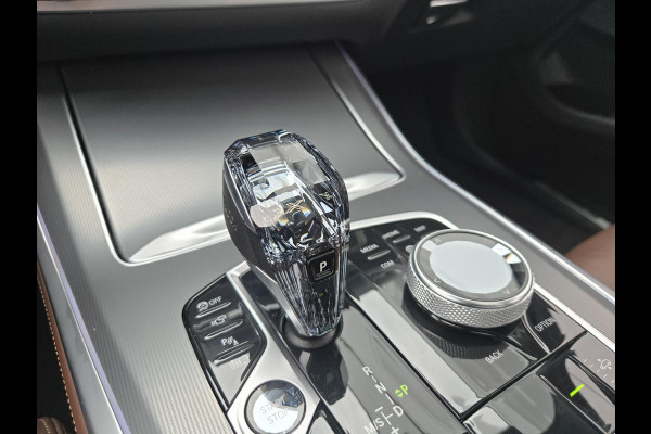 BMW X5 xDrive45e High Executive | M-Pakket| Individual Stoelen| Dealer onderhouden| SOH 88%|