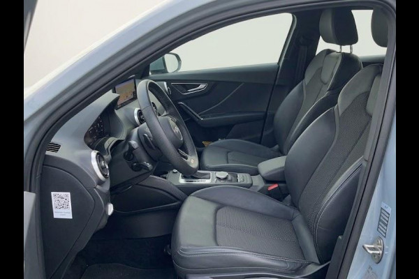 Audi Q2 35 TFSI S Edition 150pk | Virtuel Cockpit |  Navigatiesysteem full map | Cruise control adaptief | Apple Carplay/Android Auto | S-line interieur  lederen/stof bekleding | Matrix LED koplampen |