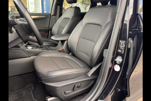 Ford Kuga 2.5 PHEV Titanium X | Trekhaak | Winter Pack | Driver Pack met Adaptieve Cruise Control | 39.000 KM.