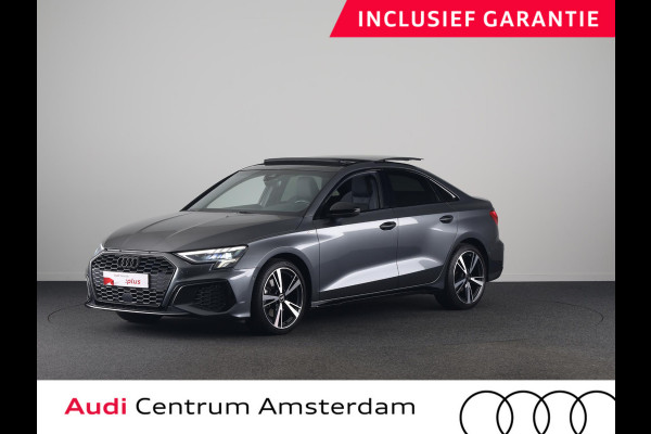 Audi A3 Limousine 30 TFSI S edition 110pk | Panoramadak | Verwarmbare voorstoelen | S-line interieur | 18 inch lichtmetalen velgen | Parkeercamera | B&O Audio