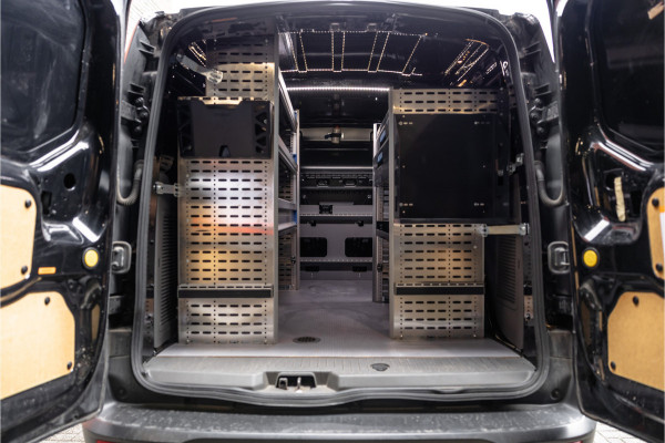 Ford Transit Connect 1.5 EcoBlue L2 | 3-Zitter | Sortimo inrichting | Navigatie | Camera | CarPlay | Stoelverwarming | Airco | MF Stuur | Dealer onderhouden | Nieuwe APK