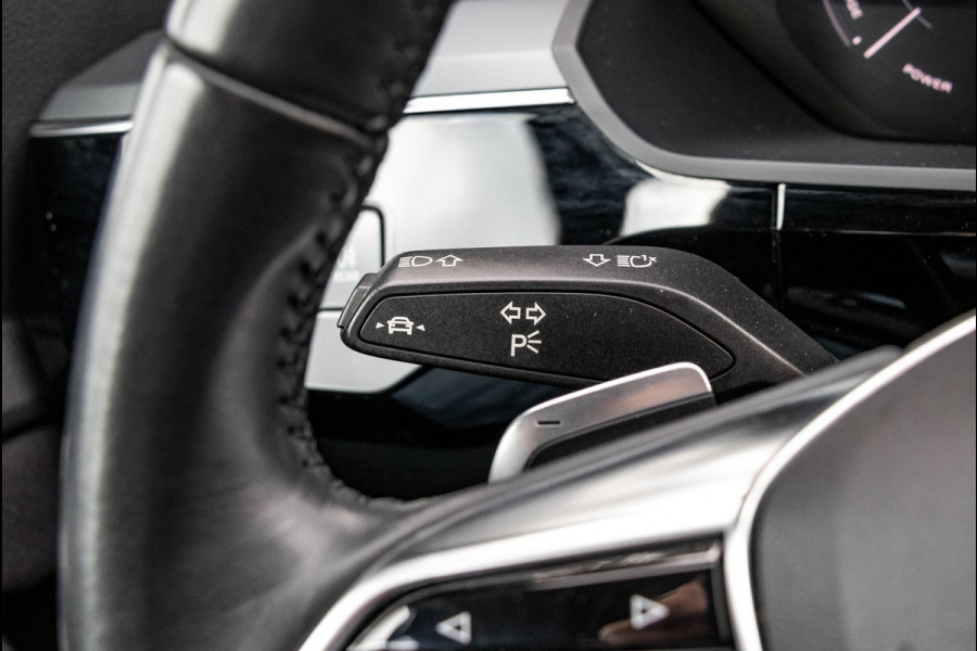 Audi e-tron E-tron 50 quattro Launch edition 71 kWh Soh 84% I Trekhaak I Climate I Cruise I Stoelgeheugen I Luchtvering