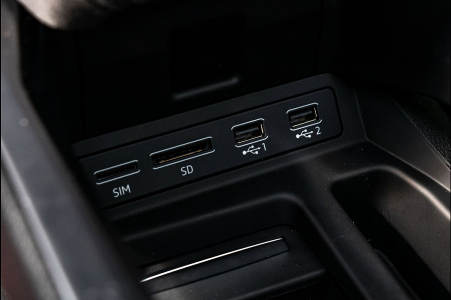 Audi e-tron E-tron 50 quattro Launch edition 71 kWh Soh 84% I Trekhaak I Climate I Cruise I Stoelgeheugen I Luchtvering