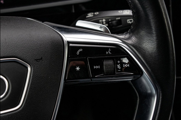 Audi e-tron E-tron 50 quattro Launch edition 71 kWh Soh 84% I Trekhaak I Climate I Cruise I Stoelgeheugen I Luchtvering