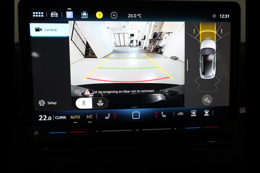 Volkswagen T-Roc Limited Edition 1.5 eTSI 85 kW / 116 PK SUV 7 vers Achteruitrijcamera | Stoelverwarming | Carplay