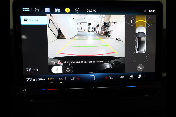 Volkswagen T-Roc Limited Edition 1.5 eTSI 85 kW / 116 PK SUV 7 vers Achteruitrijcamera | Stoelverwarming | Carplay