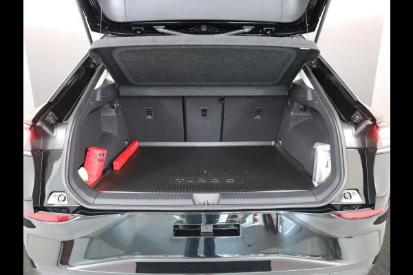 Volkswagen T-Roc Limited Edition 1.5 eTSI 85 kW / 116 PK SUV 7 vers Achteruitrijcamera | Stoelverwarming | Carplay