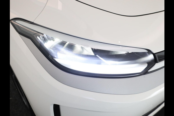Volkswagen ID. Polo Life First Edition 52 kWh accu, 155 kW / 211 PK Ha Achteruitrijcamera | Carplay