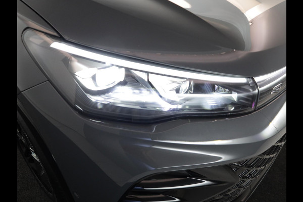 Volkswagen Tiguan R-Line Edition 1.5 eHybrid 150 kW / 204 PK SUV 6 v Head-Up Display | Panoramadak | Stoelverwarming