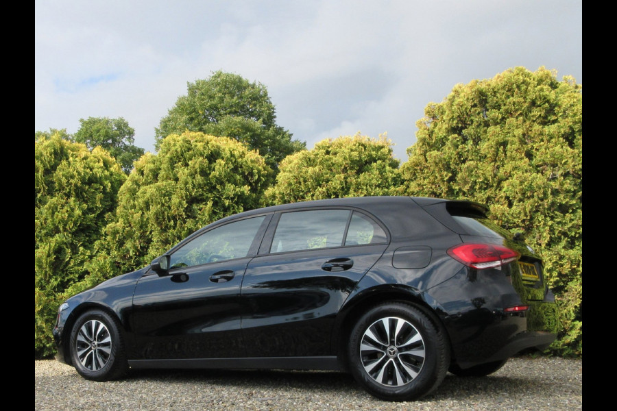 Mercedes-Benz A-Klasse 160 Business Solution * Widescreen *