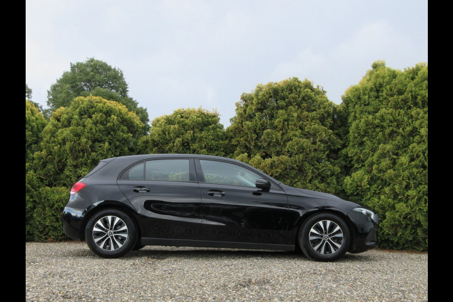 Mercedes-Benz A-Klasse 160 Business Solution * Widescreen *