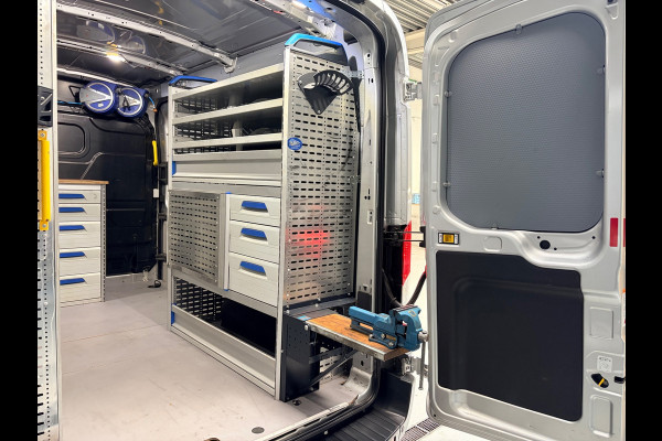 Ford Transit Automaat Servicewagen 350 2.0 TDCI 131PK euro6 L2H2 3Persoons Trend, Sortimo werkplaats inrichting, RIJKLAARPRIJS