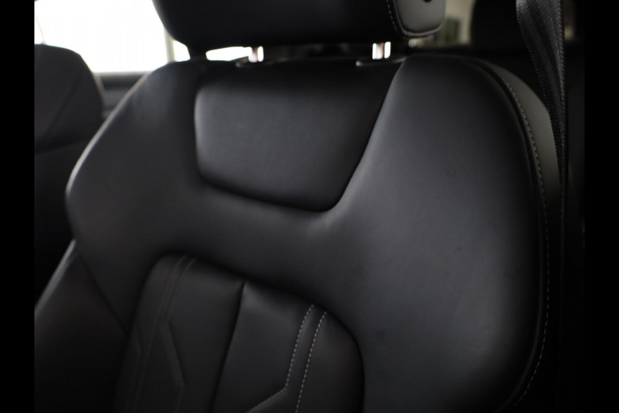 Audi A7 Sportback 50 TFSI e quattro Pro Line 299pk | Lederen bekleding | Head up Display | Wegklapbare trekhaak  | 20 inch Lichtmetalen velgen | Verlengde garantie | Stoelverwarming
