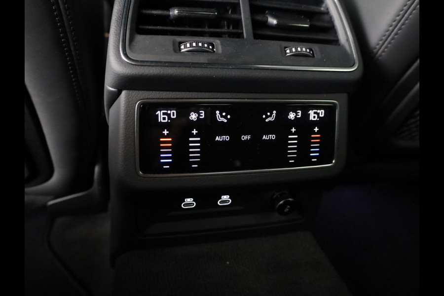 Audi A7 Sportback 50 TFSI e quattro Pro Line 299pk | Lederen bekleding | Head up Display | Wegklapbare trekhaak  | 20 inch Lichtmetalen velgen | Verlengde garantie | Stoelverwarming