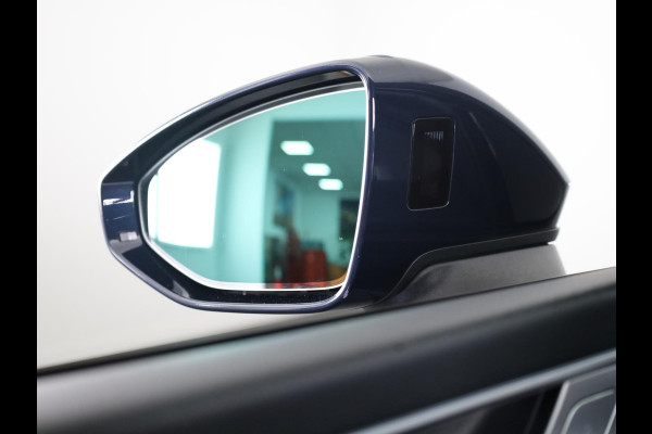 Audi A7 Sportback 50 TFSI e quattro Pro Line 299pk | Lederen bekleding | Head up Display | Wegklapbare trekhaak  | 20 inch Lichtmetalen velgen | Verlengde garantie | Stoelverwarming
