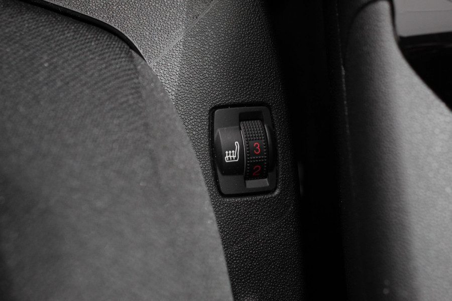 Citroën Grand C4 Spacetourer 1.2 PureTech 130pk Feel 7PERSOONS Navigatie Apple Carplay/Android Auto Climate Control Dab Cruise Control Stoelverwarming Keyless Start