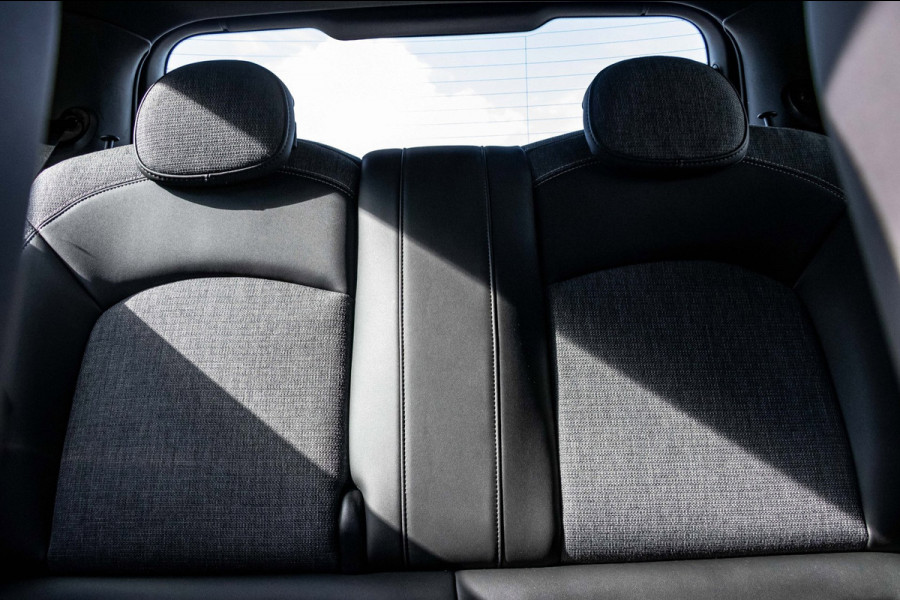MINI 3-deurs 1.5 One Chili NL Auto I Dealeronderhouden I NAP I Sportstoelen I Parkeersensoren I Keyless I Led I Half Leder
