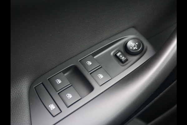 Opel Astra 1.4 Turbo Innovation | Carplay | Afn. Trekhaak | 1.450kg trekgewicht