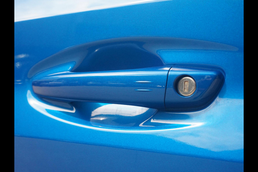 Peugeot 208 1.2 PureTech 100 GT | 360 camera | Panoramadak | Carplay |