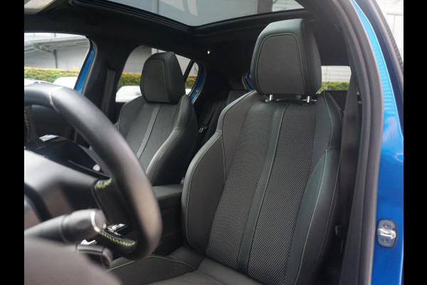 Peugeot 208 1.2 PureTech 100 GT | 360 camera | Panoramadak | Carplay |
