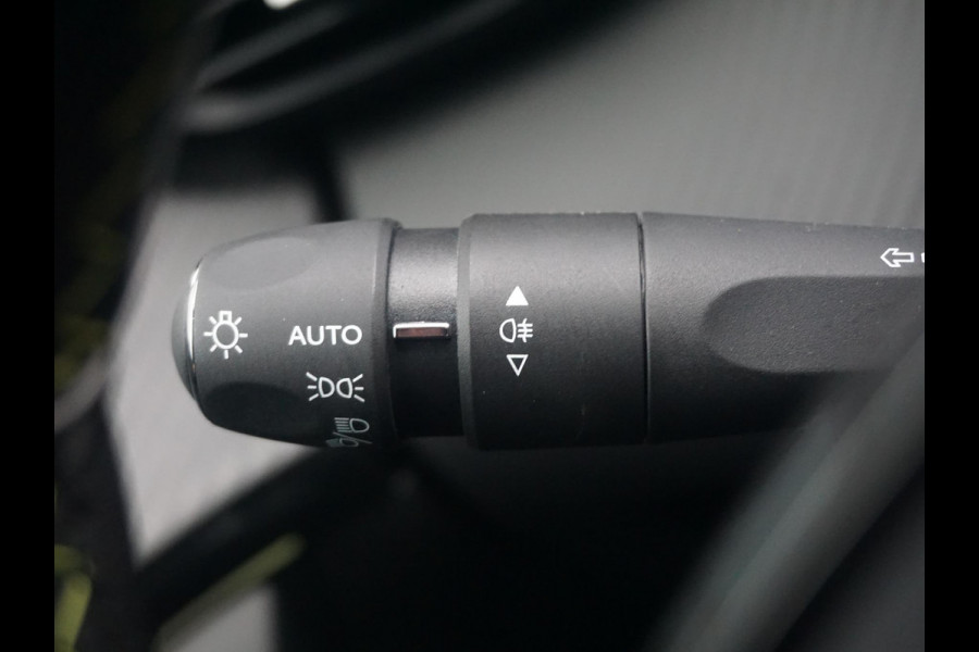 Peugeot 208 1.2 PureTech 100 GT | 360 camera | Panoramadak | Carplay |