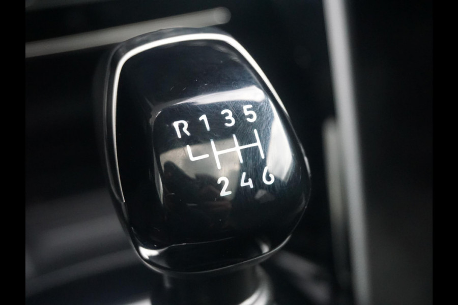 Peugeot 208 1.2 PureTech 100 GT | 360 camera | Panoramadak | Carplay |