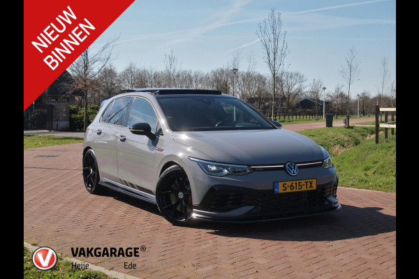 Volkswagen Golf 2.0 TSI GTI Clubsport | 300PK | Panoramadak | Camera | Sfeerverlichting | Milltek uitlaat | Maxton Bodykit |