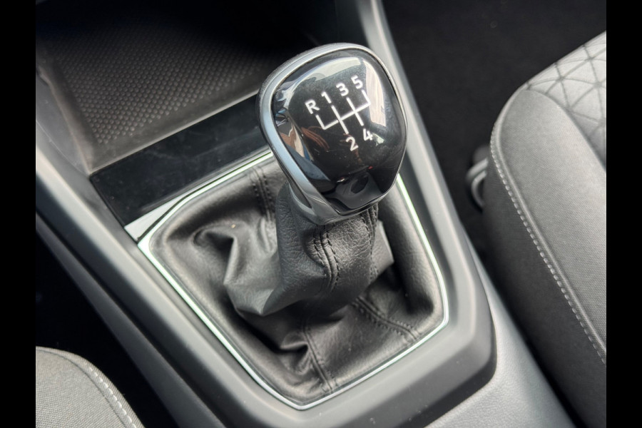 Volkswagen T-Cross 1.0 TSI Life 2019 NAVI CLIMA CAMERA NAP!