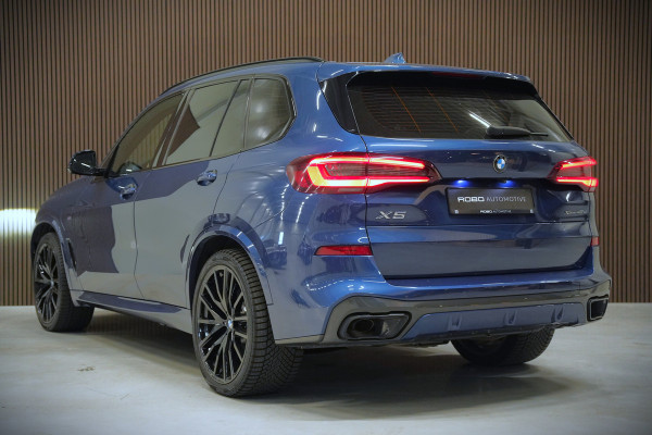 BMW X5 xDrive45e High Executive | Panoramadak | Harman Kardon | Luchtvering | Laser | Adaptive Cruise Control | Keyless | 360 Camera | Head-Up Display | Ambiance Verlichting | M Sport remmen | Memory Seats | Stoelverwarming