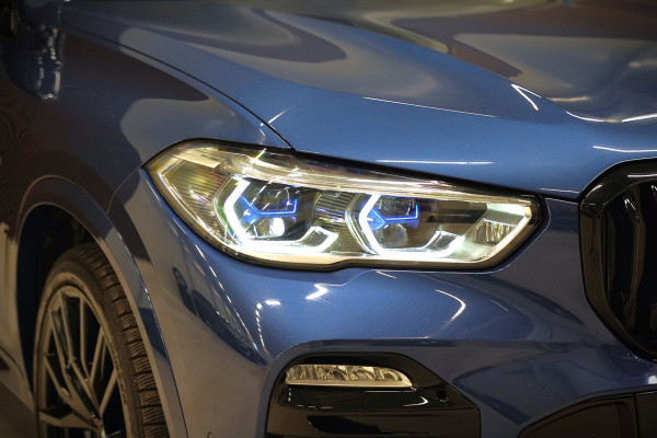 BMW X5 xDrive45e High Executive | Panoramadak | Harman Kardon | Luchtvering | Laser | Adaptive Cruise Control | Keyless | 360 Camera | Head-Up Display | Ambiance Verlichting | M Sport remmen | Memory Seats | Stoelverwarming