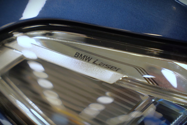 BMW X5 xDrive45e High Executive | Panoramadak | Harman Kardon | Luchtvering | Laser | Adaptive Cruise Control | Keyless | 360 Camera | Head-Up Display | Ambiance Verlichting | M Sport remmen | Memory Seats | Stoelverwarming