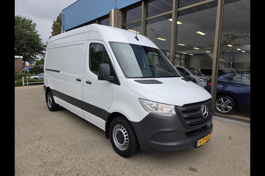 Mercedes-Benz Sprinter Automaat 110Kw/150Pk Airco Navi Achteruitrijcamera Achteropstap Cruisecontrol Stoelverwarming