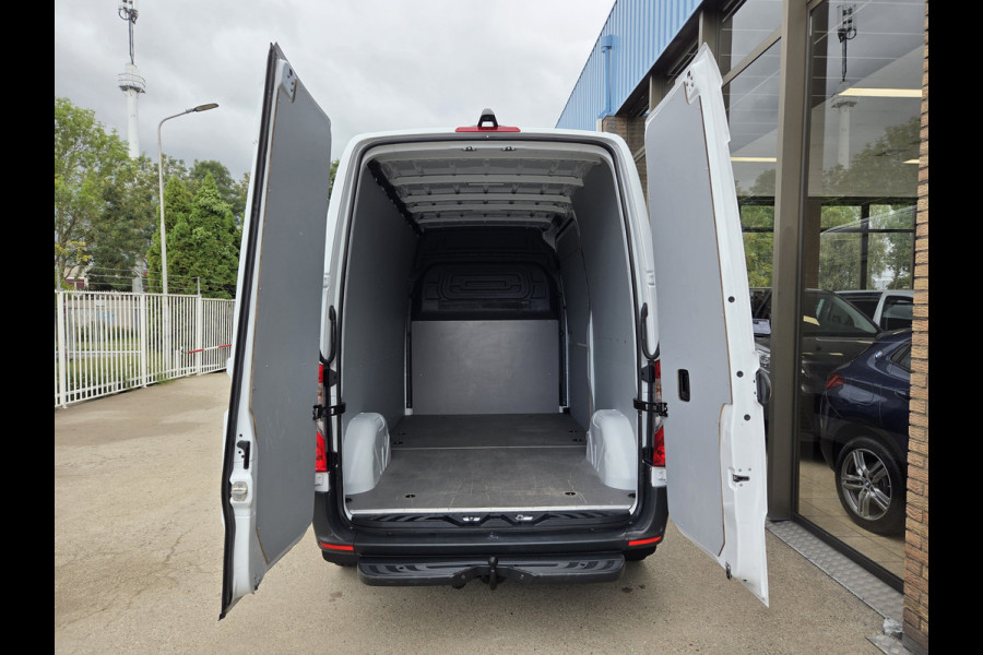 Mercedes-Benz Sprinter Automaat 110Kw/150Pk Airco Navi Achteruitrijcamera Achteropstap Cruisecontrol Stoelverwarming